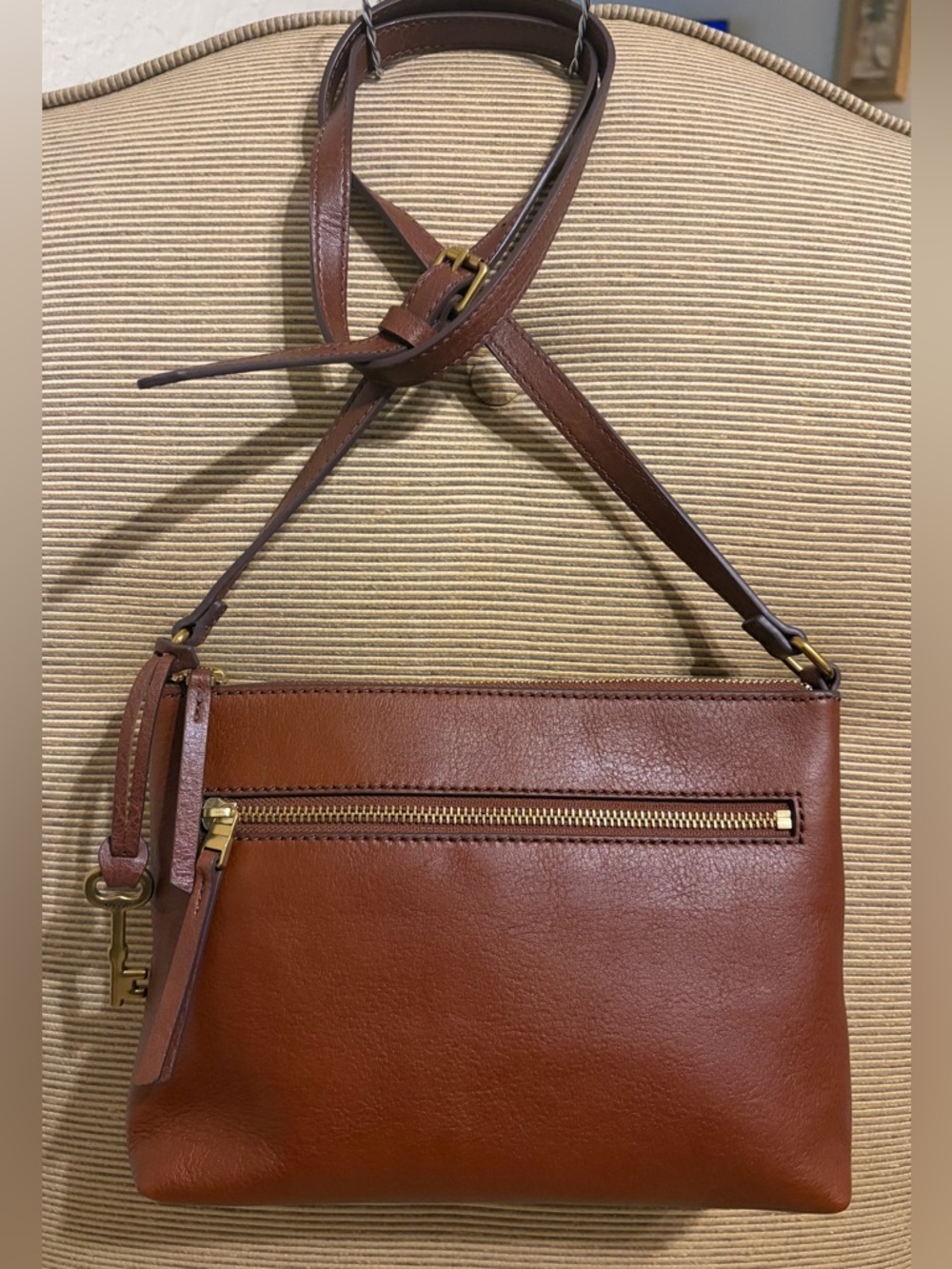 👀Fossil Women's Fiona Leather Crossbody Purse in Cognac Brown
